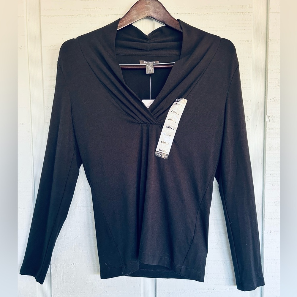 Kenneth Cole Reaction Black Long Sleeve Crossover Top Womens Small NWT (B9-1043)